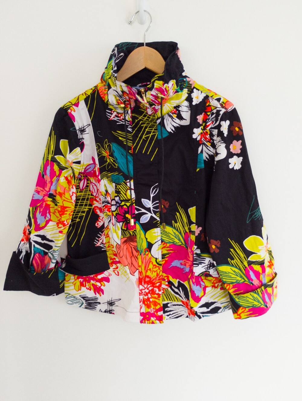 Berek Abstract Floral Zip Jacket Medium Art To Wear High Collar Vibrant
